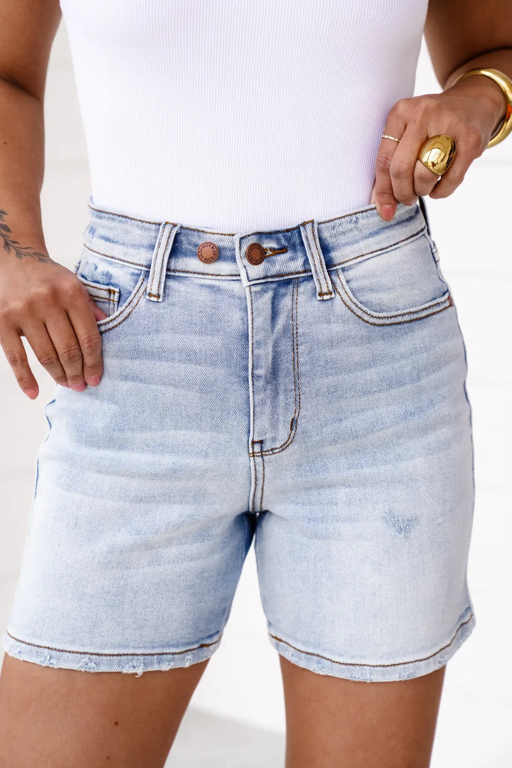 2 Button Mid Length Dad Shorts Judy Blue 15299