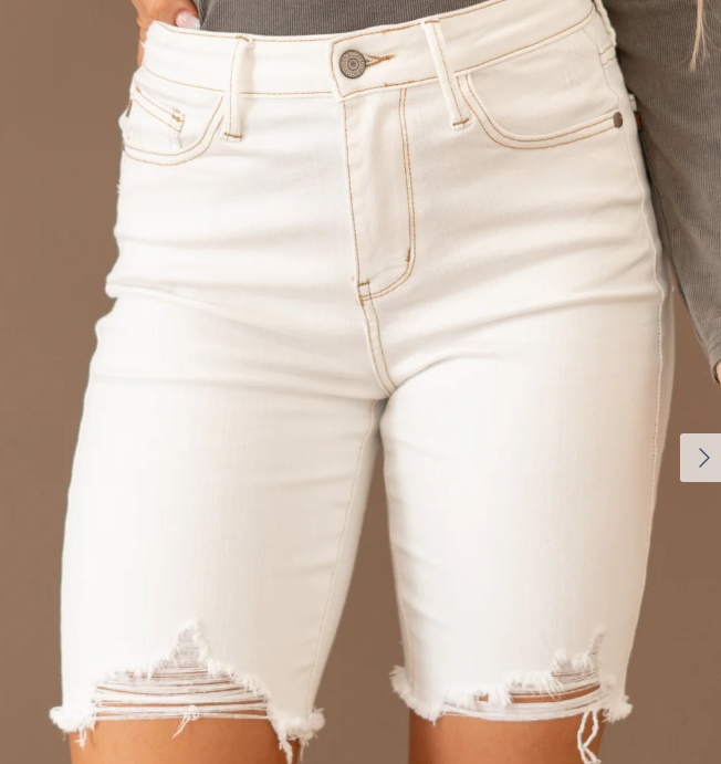 Distressed white bermuda shorts discount