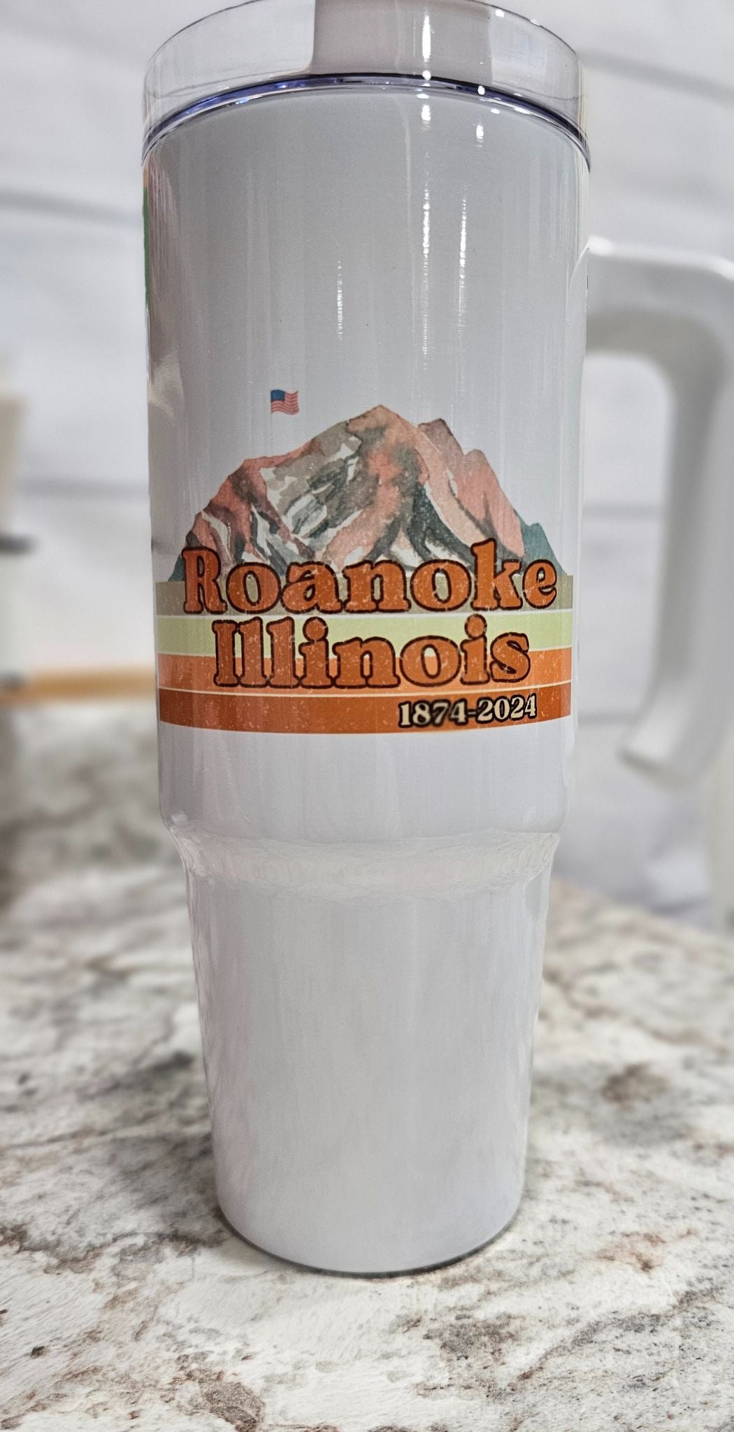 30oz w/ handle Roanoke Tumbler