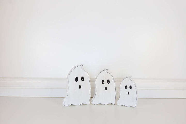 50293 - 5x8, 5x7, 4x6 wood cutout ghost s/3 HALLOWEEN Decor