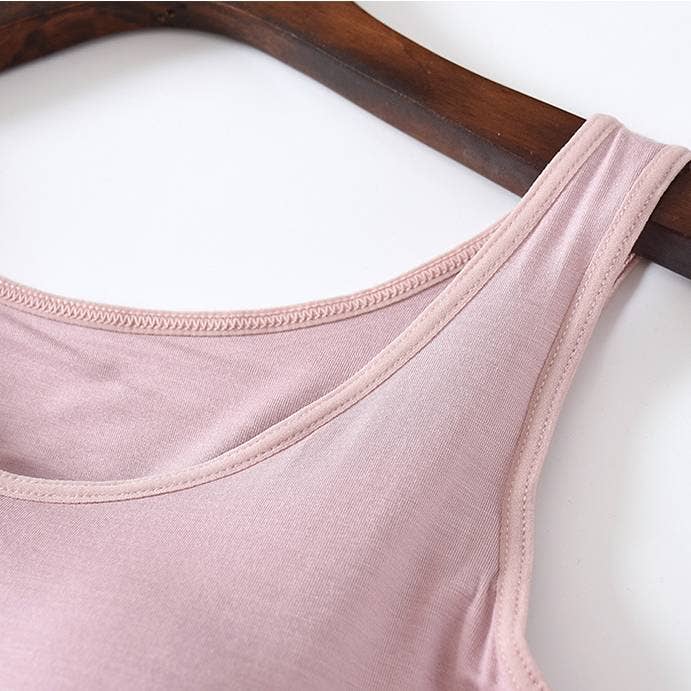 Skin-friendly soft round neck built-in bra tank top