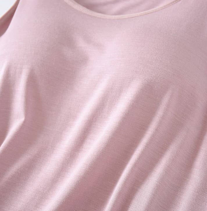 Skin-friendly soft round neck built-in bra tank top