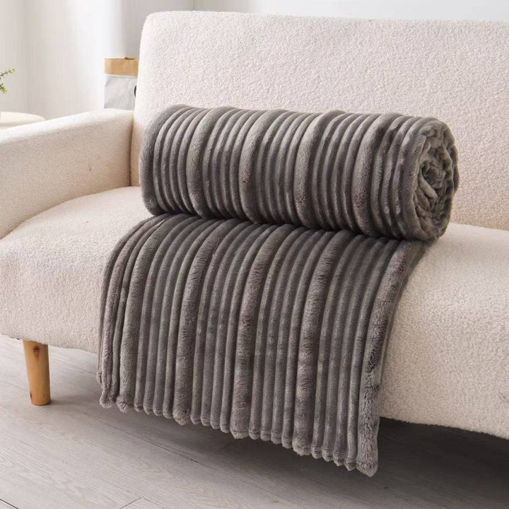 Plush Flunnel Throw – Ultra Soft Ribbed Blanket Texture