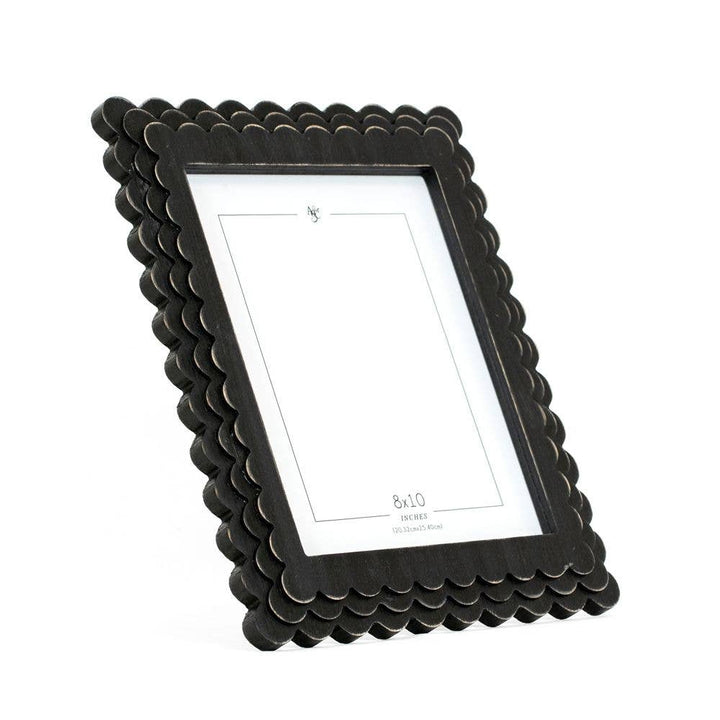 Scallop black frame