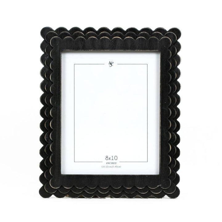 Scallop black frame