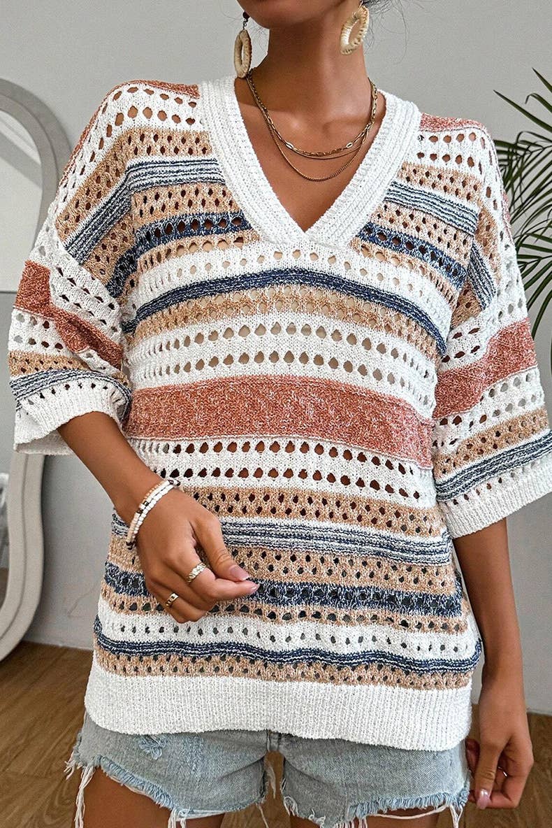 CUT-OUT V-NECK SWEATER