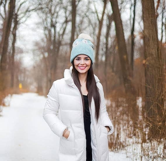 Women's Chenille Winter Pom Beanie - Daisy - Mint