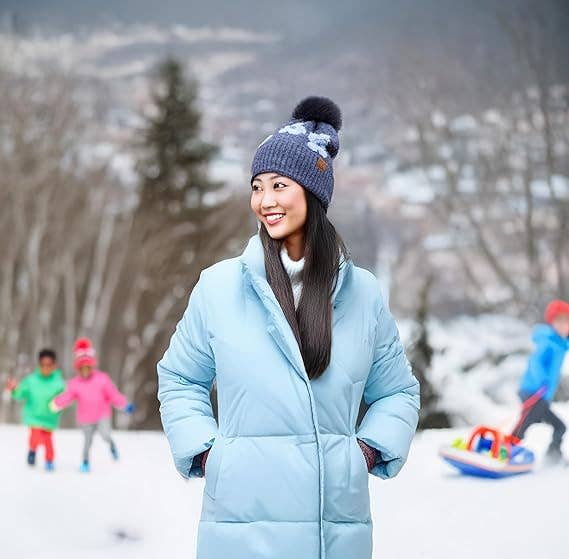 Pom Beanie - Daisy - Navy