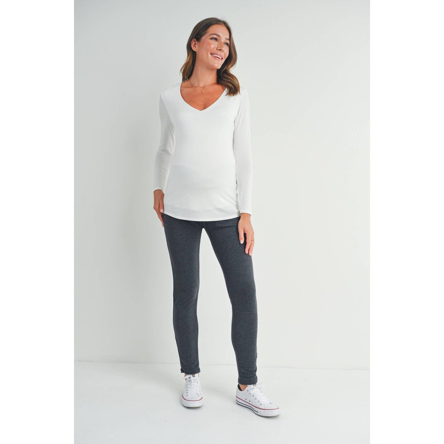 V-Neck Long Sleeve Maternity Fitted Modal Top