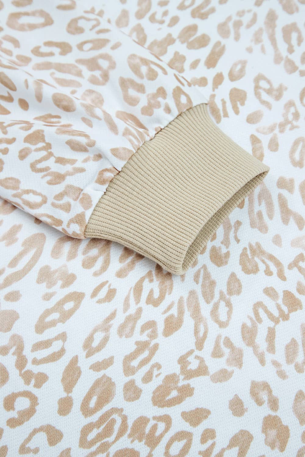 Leopard Ruffle Trim  Sweatshirt