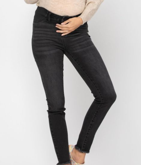 Judy Blue Maternity Black Skinny Fit Denim JB9804