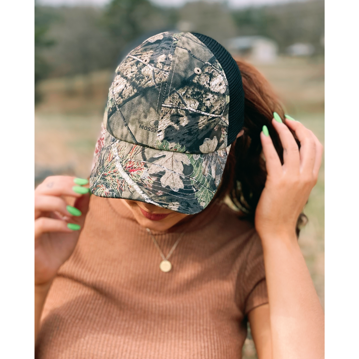 C.C MOSSY OAK Mesh Back Ball Cap
