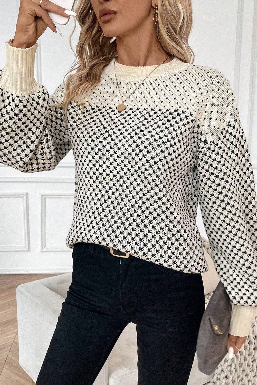 Black/White Lantern Sleeve Sweater