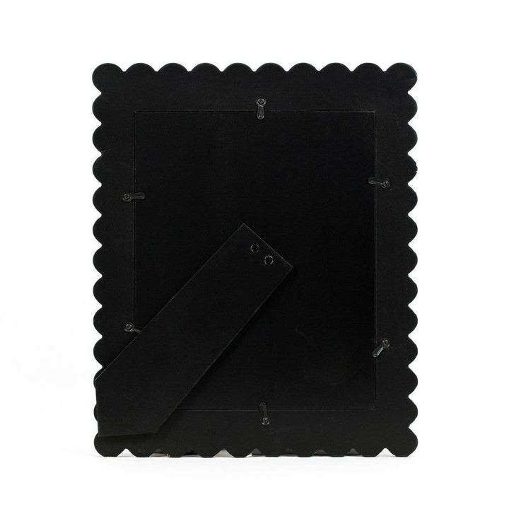 Scallop black frame