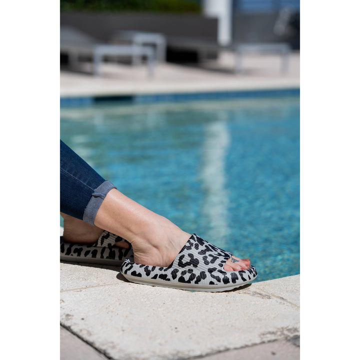 Gray Leopard Slides