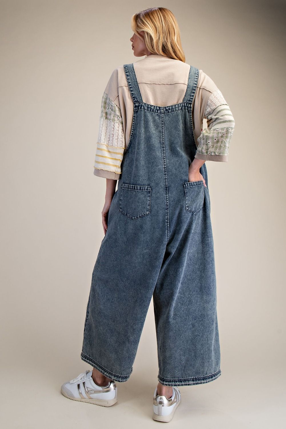 FLOWER PATCH WASHED DENIM OVERALLS