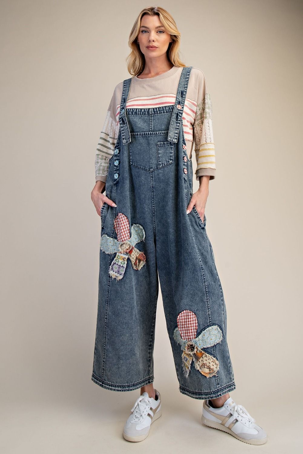 FLOWER PATCH WASHED DENIM OVERALLS