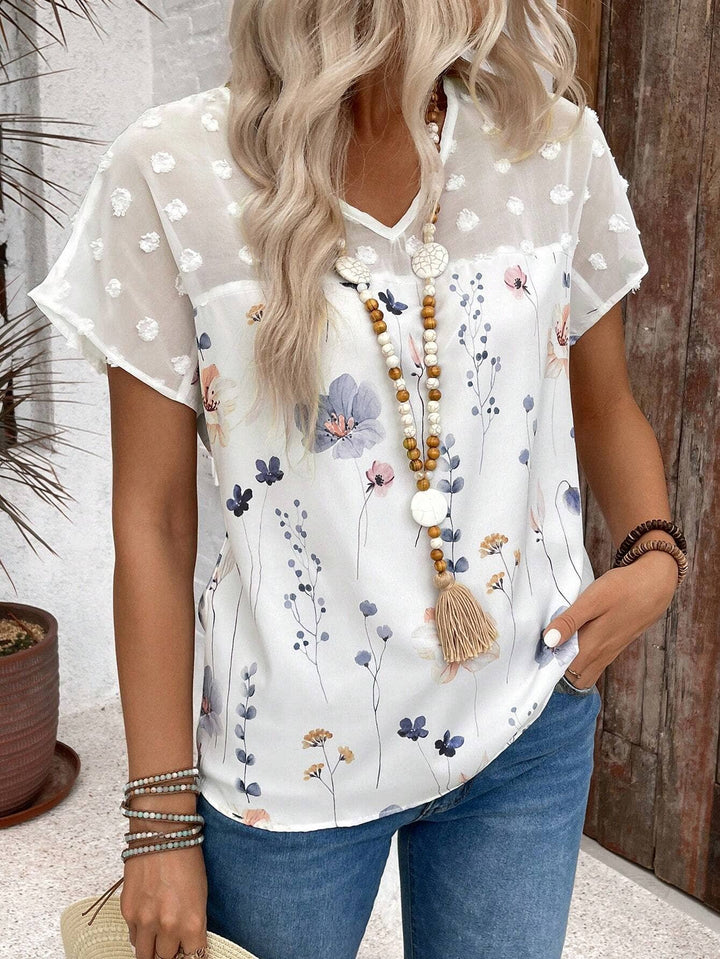 V-NECK PRINTED LACE PATCHWORK TOP