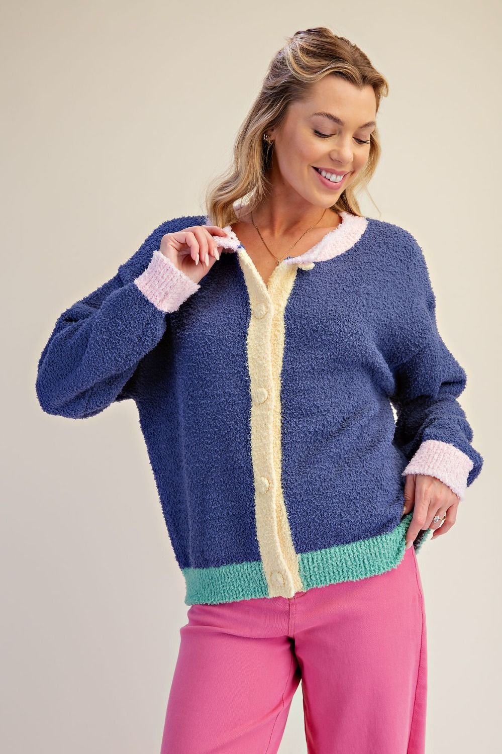 BUTTON DOWN KNITTED SWEATER CARDIGAN