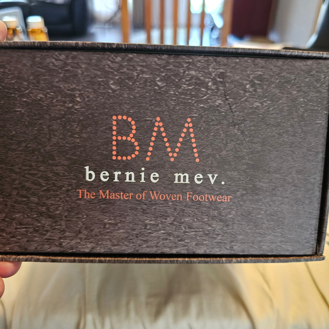 BERNIE MEV CLYDE